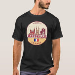 Marseille France City Skyline Emblem T-Shirt<br><div class="desc">Marseille minimalistisches, farbenfrohes Kunstdesign mit Denkmälern und Sehenswürdigkeiten der Stadt in Frankreich.</div>