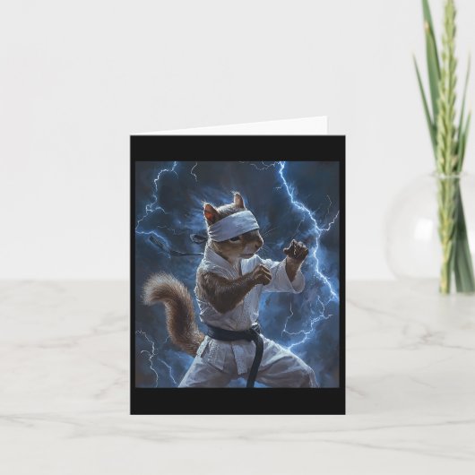 Martial Art Squirrel Tragend Karate Gi Blitze A Karte (Vorderseite)