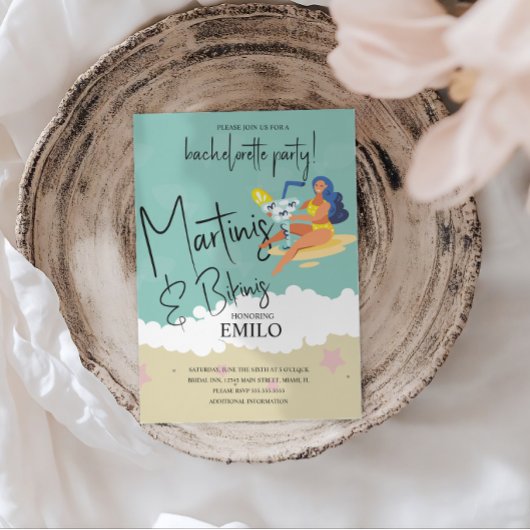 Martini Bikini Fun Beach Bachelorette’s Party Einladung