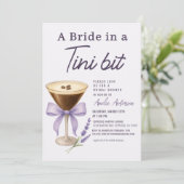 Martini Bride in a Tini Bit QR Code Bridal Shower Einladung (Stehend Vorderseite)