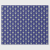 Martini-Drinks auf blauem Hintergrund Geschenkpapier (Flach)