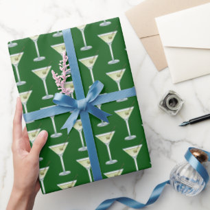 Martini-Drinks auf grünem Hintergrund Geschenkpapier