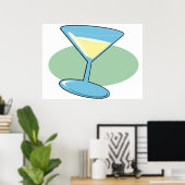 Martini trinken in einem Glasposter Poster (Heimbüro)