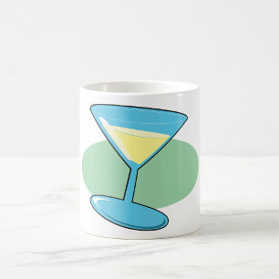 Martini trinken in einer Glass-Kaffee-Tasse Kaffeetasse