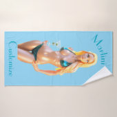 Martini-Zeit Bikini-Babe Thunder_Cove  Badehandtuch (Badehandtuch)