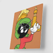 MARVIN MARTIAN™ mit Laser fertig Quadratische Wanduhr (Winkel)