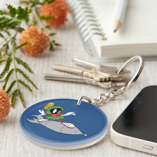 MARVIN THE MARTIAN™ Riding Schlüsselanhänger (Vorderseite rechts)