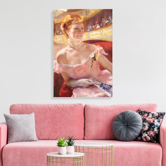 Mary Cassatt - Eine Frau mit Perlenschnur in einer Leinwanddruck (Insitu (Wohnzimmer))