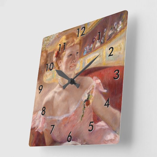 Mary Cassatt - Eine Frau mit Perlenschnur in einer Quadratische Wanduhr (Winkel)