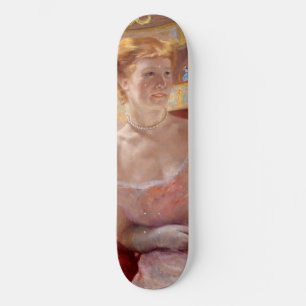 Mary Cassatt - Eine Frau mit Perlenschnur in einer Skateboard