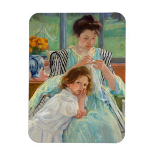 Mary Cassatt - Junge Mutter beim Nähen Magnet