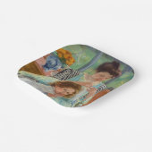 Mary Cassatt - Junge Mutter beim Nähen Pappteller (Gewinkelt)