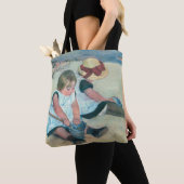 Mary Cassatt - Kinder, die am Strand spielen Tasche (Von Nahem)
