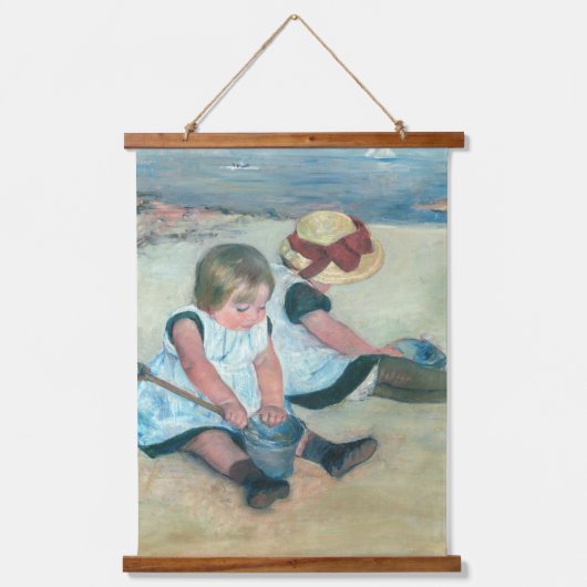 Mary Cassatt - Kinder, die am Strand spielen Wandteppich Mit Holzrahmen (Vorderseite)