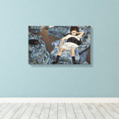 Mary Cassatt - Kleines Mädchen in blauem Sessel Leinwanddruck (Insitu (Holzboden))