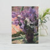 Mary Cassatt - Lilacs in einem Fenster Einladung (Stehend Vorderseite)