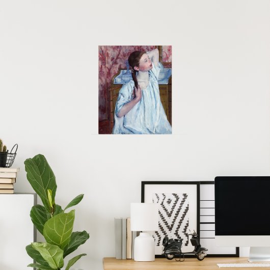 Mary Cassatt - Mädchen, die ihre Haare anordnen Poster (Heimbüro)