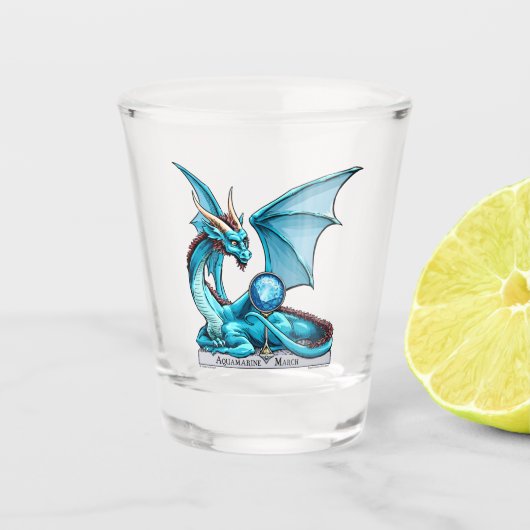 März Birthstone Drache: Aquamarine Schnapsglas (Vorderseite)
