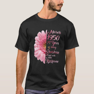 März Girl 1950 T 71 Years Old 71St Birthday Gift T-Shirt