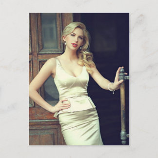 März-Modell des Monats Postkarte