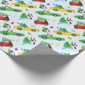 Maschinen mit Weihnachtsbäumen und Pinguinen Geschenkpapier (Ecke)