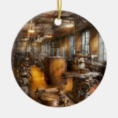 Maschinist - Industriegesellschaft Keramikornament (Vorne)