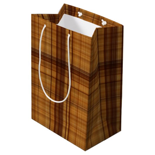 Masculine Browns Kariertes Muster Mittlere Geschenktüte (Rückseite Schrägansicht)