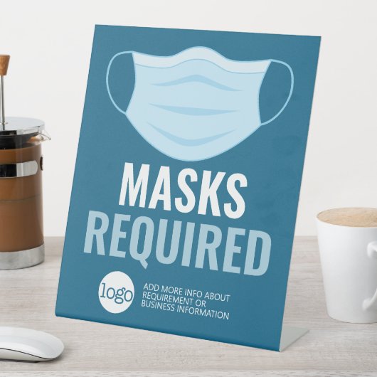 Maske erforderlich mit Zeichn und zusätzlichem Tex Sockelschild (In Situ)