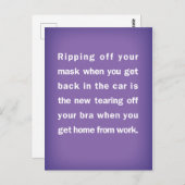 Maske im Auto abnehmen/Bra abnehmen beim Zuhause J Postkarte (Vorne/Hinten)