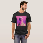Masked Arab in a Vaporwave Desert Retrowave style T-Shirt (Vorne ganz)