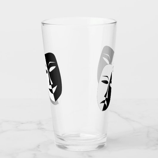 Masken für Schwarz-Weiß-Drama Glas (Rechts)