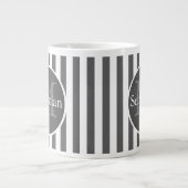 Maskuline Streifen Personalisiert Mit Monogramm Jumbo-Tasse (Vorderseite)