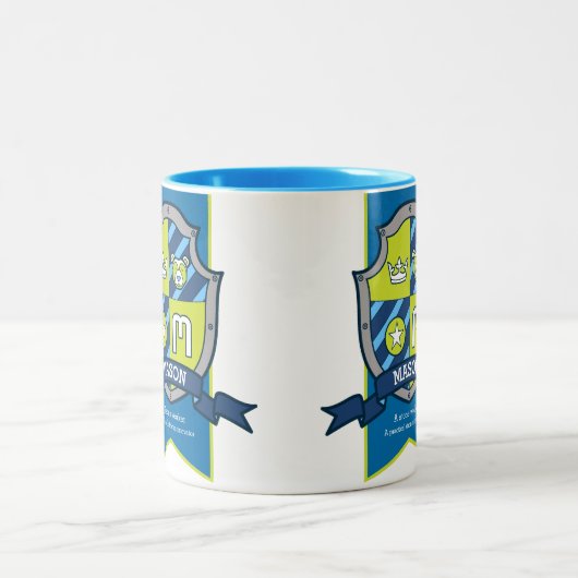 Mason Buchstabe M Wappen Blau grün tragen Name bed Zweifarbige Tasse (Mittel)