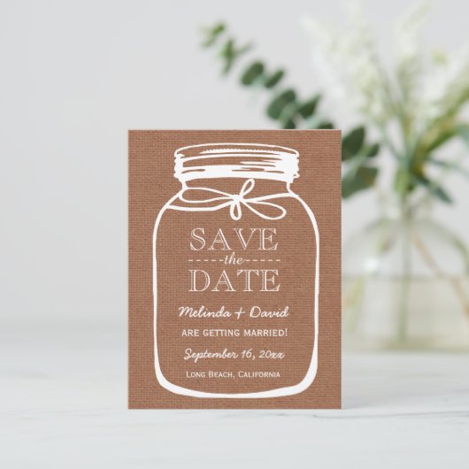 Mason Jar Brown Burlap Save the Date Wedding A08 Ankündigungspostkarte (Stehend Vorderseite)
