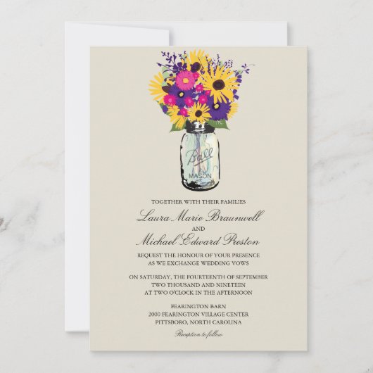 Mason Jar Daisies und Sonnenblumen Hochzeiten Einladung (Vorderseite)
