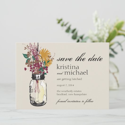 Mason Jar & Herbstliche Wildblumen Save the Date (Stehend Vorderseite)