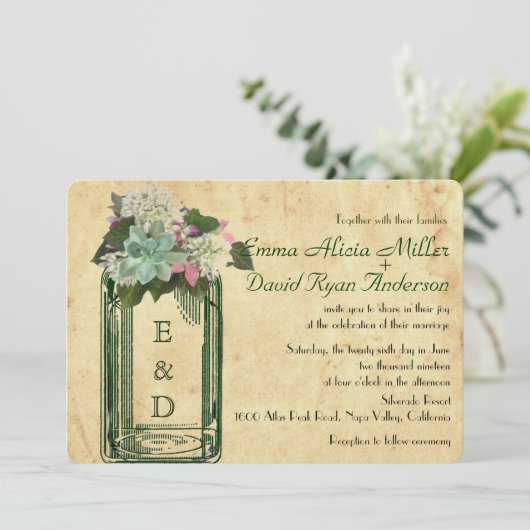 Mason Jar Hydrangeas Succulent Wedding Einladung (Stehend Vorderseite)