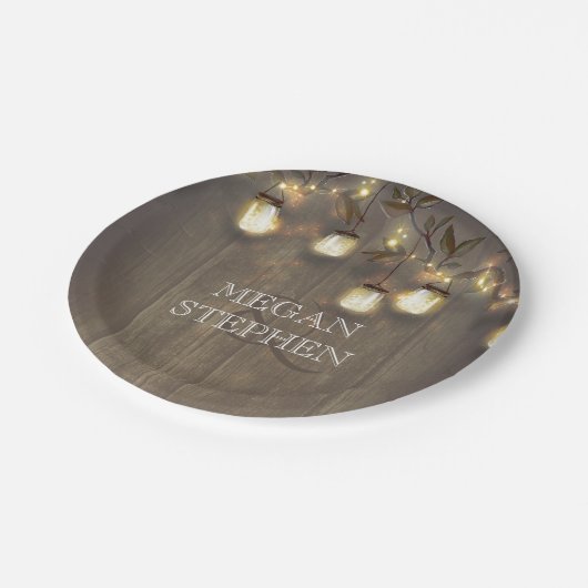 Mason Jar Lights Rustikale Barn Wedding Pappteller (Schrägansicht)