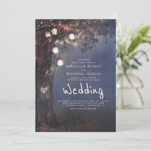 Mason Jar Lights Tree Carved Herz Rustikale Hochze Einladung (Stehend Vorderseite)