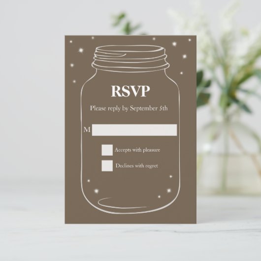 Mason Jar mit Fireflies Wedding RSVP Brown Karte (Stehend Vorderseite)