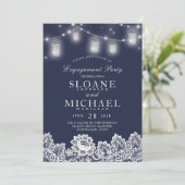Mason Jar String Lights Lace Navy Engagement Party Einladung (Stehend Vorderseite)