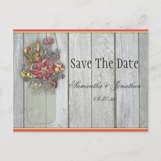 Mason Jar Tiger Lilies Barn Wood Save the Date Ankündigungspostkarte (Vorderseite)