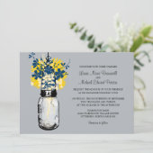 Mason Jar und Wildblumen Einladungen Hochzeiten (Stehend Vorderseite)