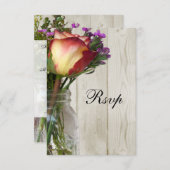 Mason Jar w/Rose und Wildblumen RSVP Karte (Vorne/Hinten)