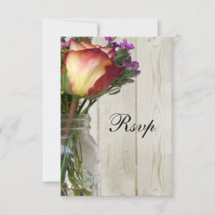 Mason Jar w/Rose und Wildblumen RSVP Karte