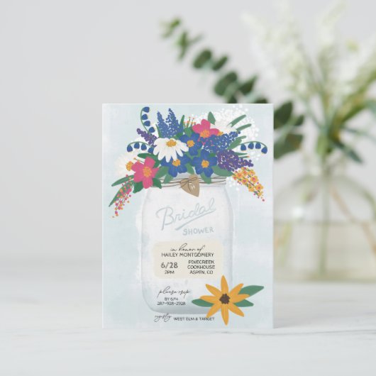 Mason Jar & Wildblumen Bridal Dusche Einladung Postkarte (Stehend Vorderseite)