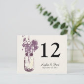 Mason Jar & Wildblumen Tischkarte Postkarte (Stehend Vorderseite)