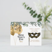 Masque & Balloons 2022 Silvester Party Einladungspostkarte (Stehend Vorderseite)