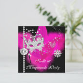 Masquerade Sweet 16 Hot Pink Black Feather Maske Einladung (Stehend Vorderseite)