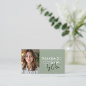 Massage Therapist Sage Green Photo Visitenkarte (Stehend Vorderseite)